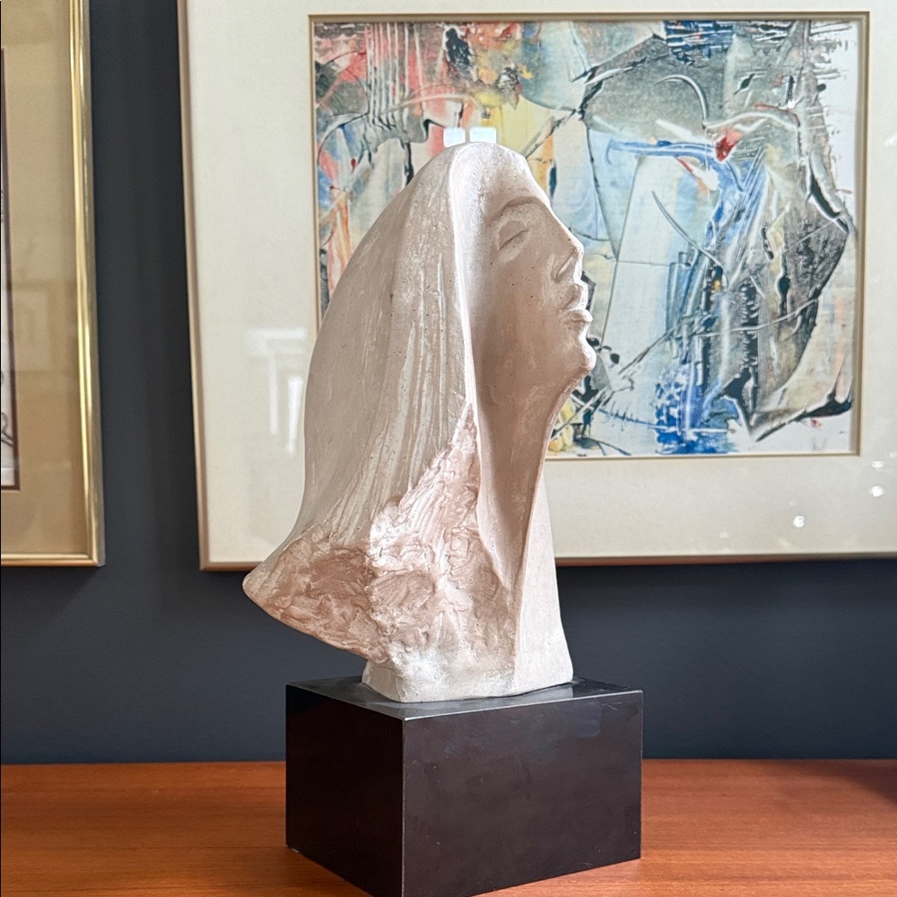 vintage Austin Productions "Stargazer" sculpture by artist David Fisher - Picture 9 of 10
